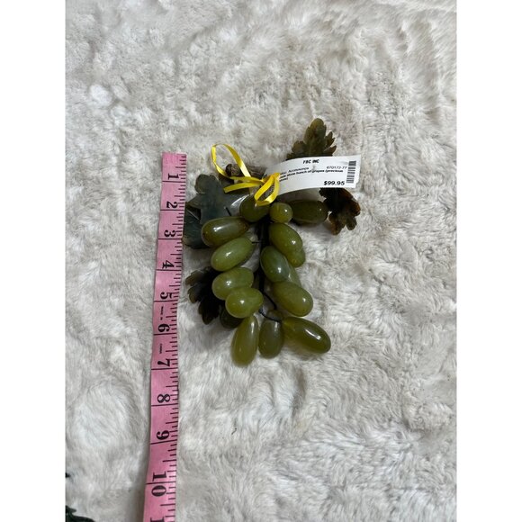 Jade Stone bunch of grapes precious stones - Picture 5 of 5